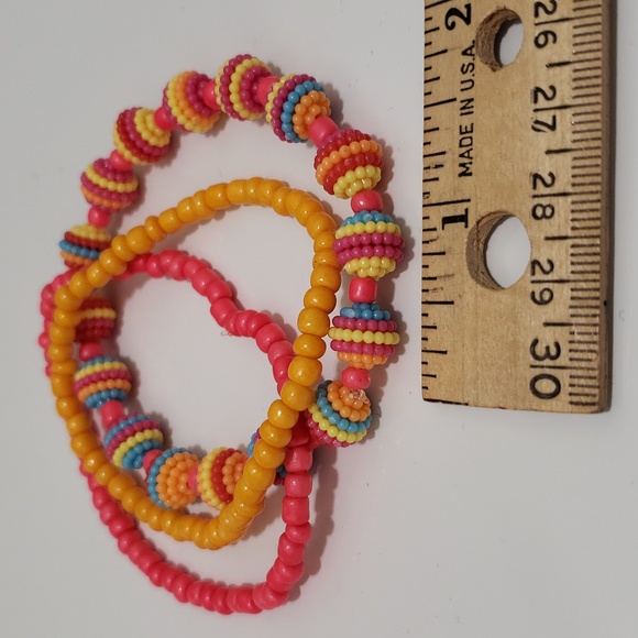 New Beautiful Lightweight Bright Beads Stretch Bracelet Set of 3 - Picture 5 of 5